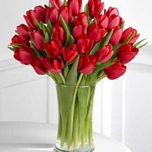 30 red tulips dubai delivery