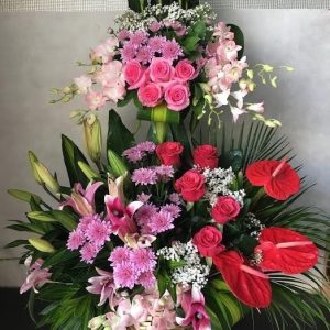 2 feet 3 level 3 color arab style flowers arrangement