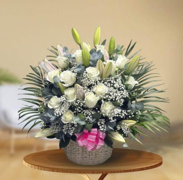 white flower basket