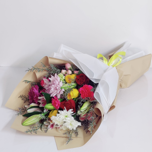 mix flower bouquet delivery with best design