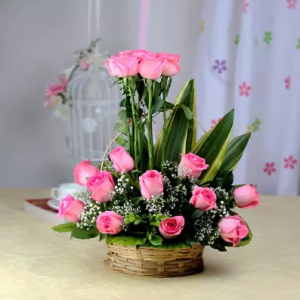 15 pink roses basket Dubai