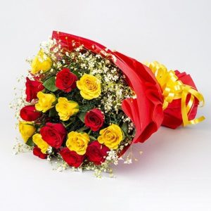 red yellow roses bouquet