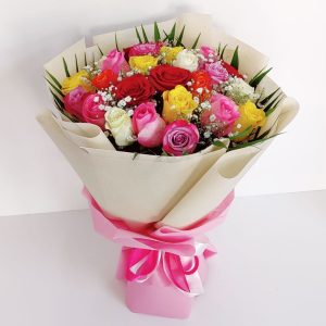 25 mixed roses bouquet