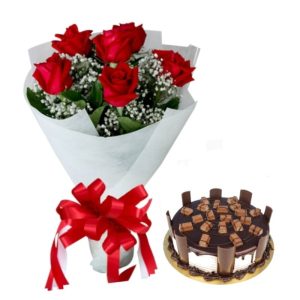 red-roses-cake