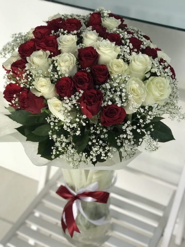 51 Red White Roses Vase from Dubai Florist