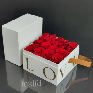 21 Red Roses Box